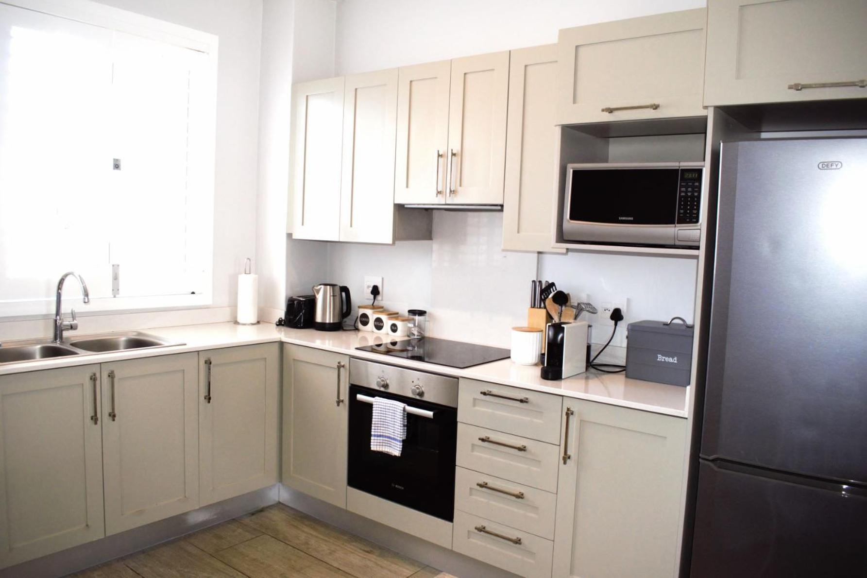 Spacious, Modern & Convenient Франсгук Екстер'єр фото