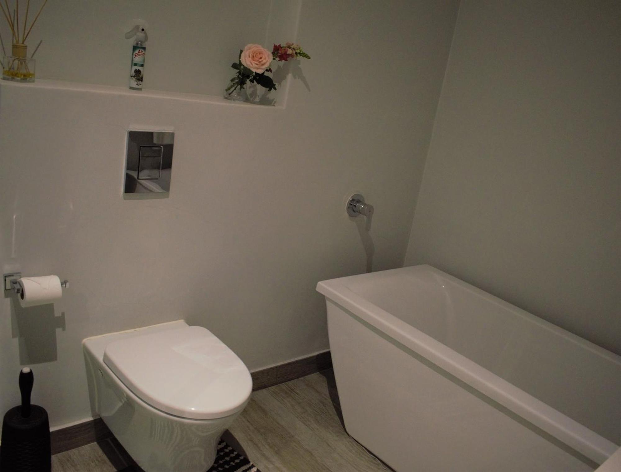 Spacious, Modern & Convenient Франсгук Екстер'єр фото